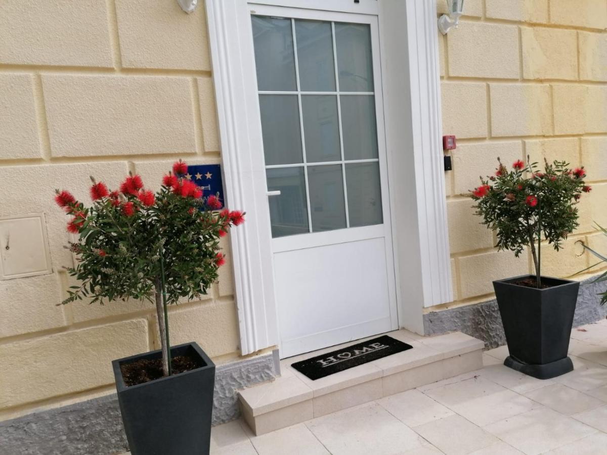 Superior Seaview Apartment Opatija Buitenkant foto