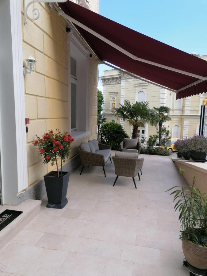 Superior Seaview Apartment Opatija Buitenkant foto